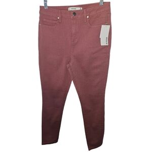 NWT JustFab Mauve Skinny Jeans